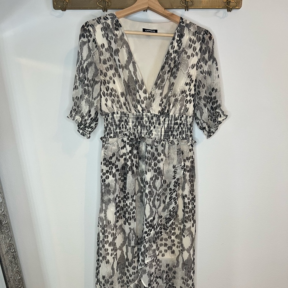 High-low lined dress